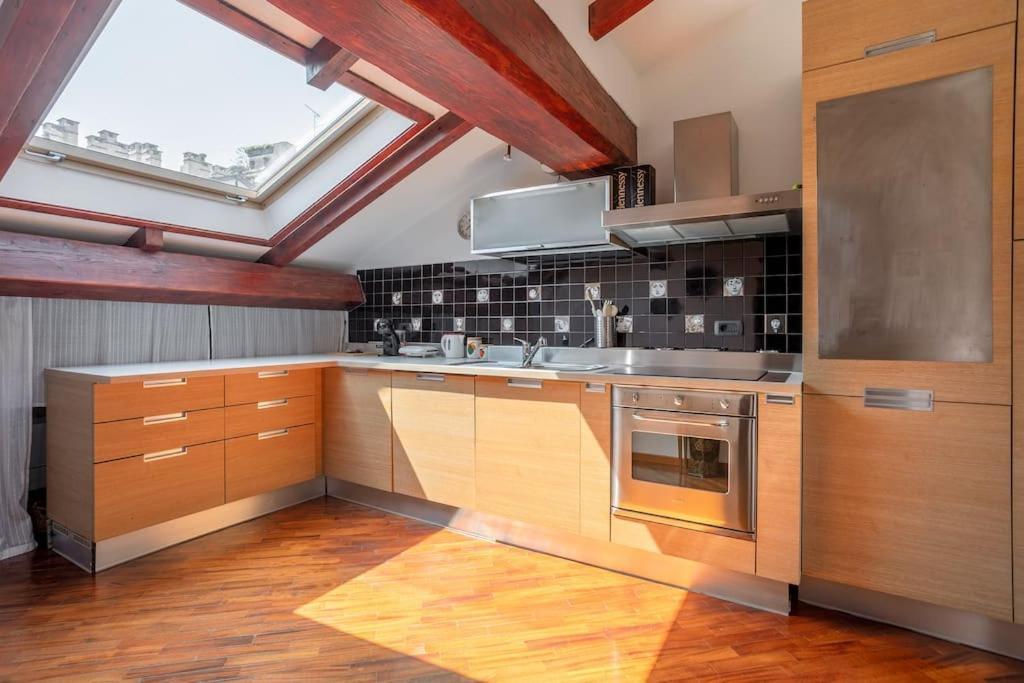 De Amicis' Nest - City Center Милано Екстериор снимка